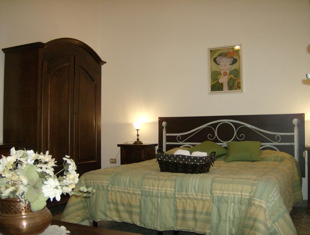 B&B Centro Storico 900 Palmi Esterno foto